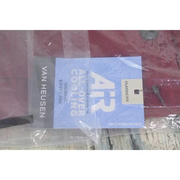 Van Heusen Air Stripe Collar Shirt Men's Size S 14 / 14.5 Button Front Red Syrah - Picture 5 of 6